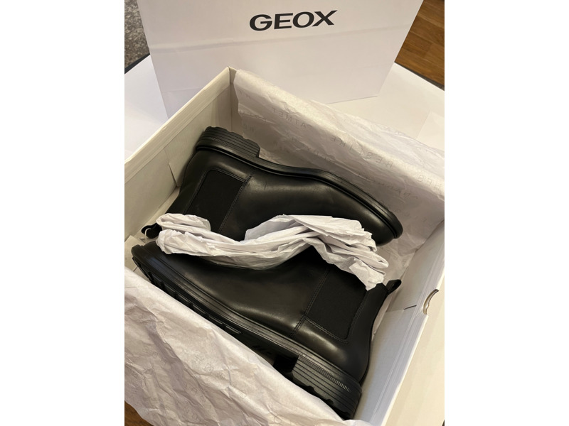 Одежда, обувь, аксессуары - Мужская обувь - Мужские кожаные ботинки челси Geox