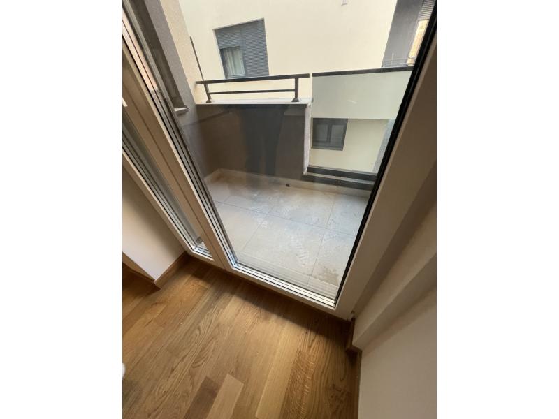 Недвижимость - Квартиры - 2-КОМНАТНАЯ КВАРТИРА, 42 м²