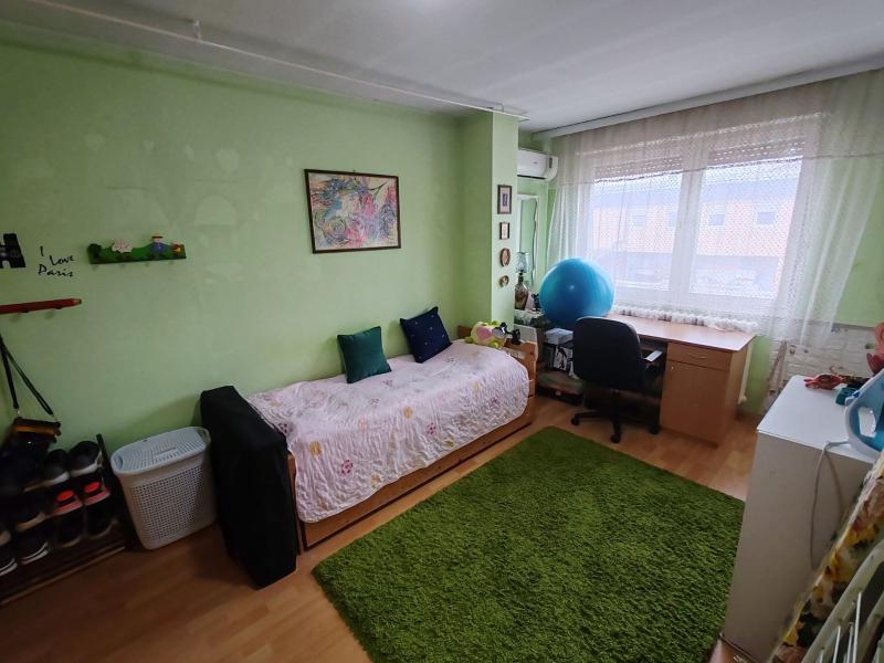 Недвижимость - Квартиры - 4-КОМНАТНАЯ КВАРТИРА, 114 м²