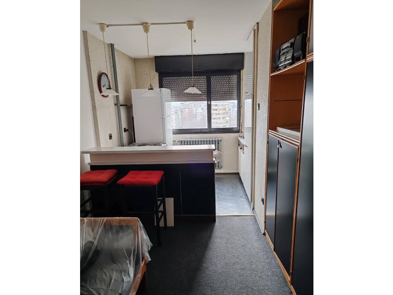 Недвижимость - Квартиры - 2-КОМНАТНАЯ КВАРТИРА, 39 м²