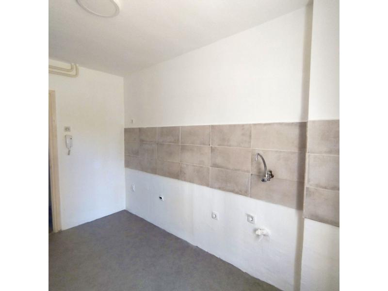 Недвижимость - Квартиры - ОДНОКОМНАТНАЯ КВАРТИРА, 29 м²