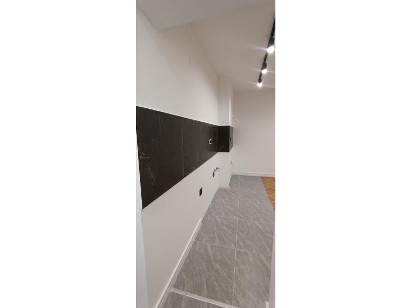 Недвижимость - Квартиры - 3-КОМНАТНАЯ КВАРТИРА, 51 м²